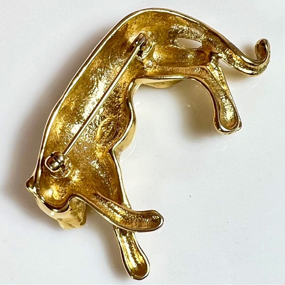 Givenchy Rare Vintage Lioness W/ Crystal Emerald Eyes Brooch - Picture 6 of 8
